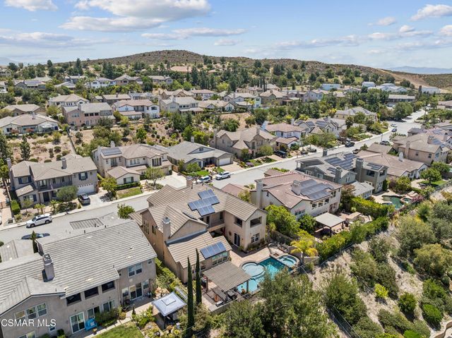3435 Soft Whisper Court, Simi Valley, CA 93065