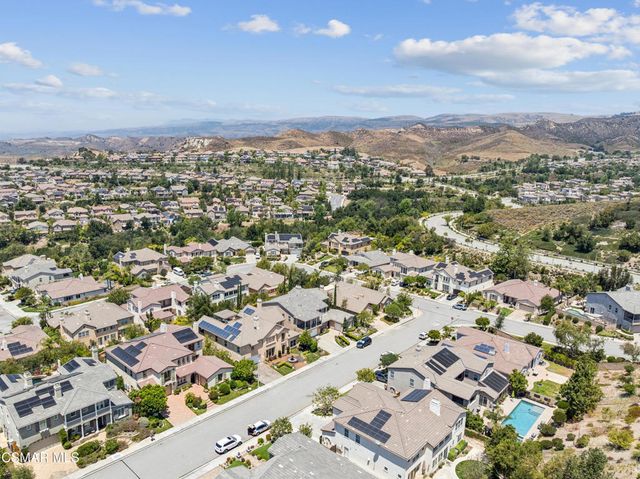 3435 Soft Whisper Court, Simi Valley, CA 93065