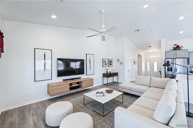 6111 S Comstock Avenue, Fort Mohave, AZ 86426