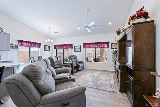 6111 S Comstock Avenue, Fort Mohave, AZ 86426