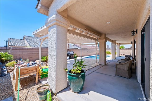 6111 S Comstock Avenue, Fort Mohave, AZ 86426