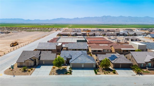 6111 S Comstock Avenue, Fort Mohave, AZ 86426