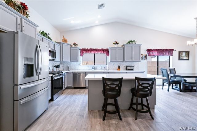 6111 S Comstock Avenue, Fort Mohave, AZ 86426