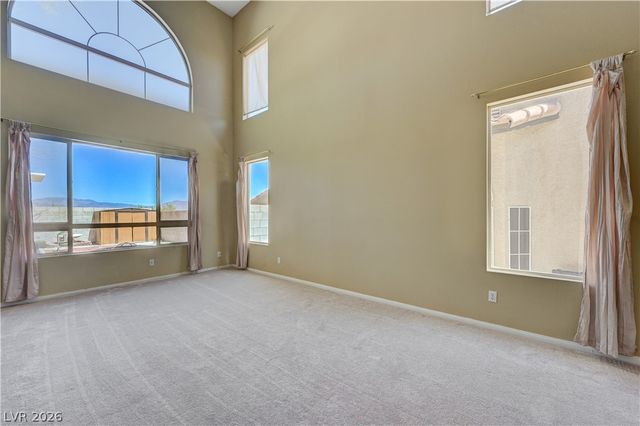 8640 Castle Hill Avenue, Las Vegas, NV 89129