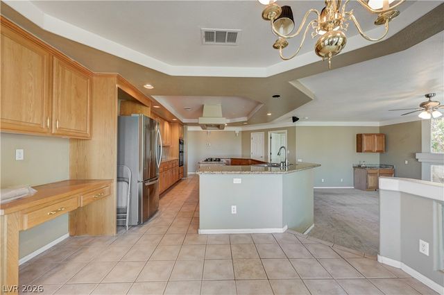 8640 Castle Hill Avenue, Las Vegas, NV 89129