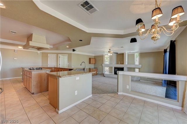 8640 Castle Hill Avenue, Las Vegas, NV 89129