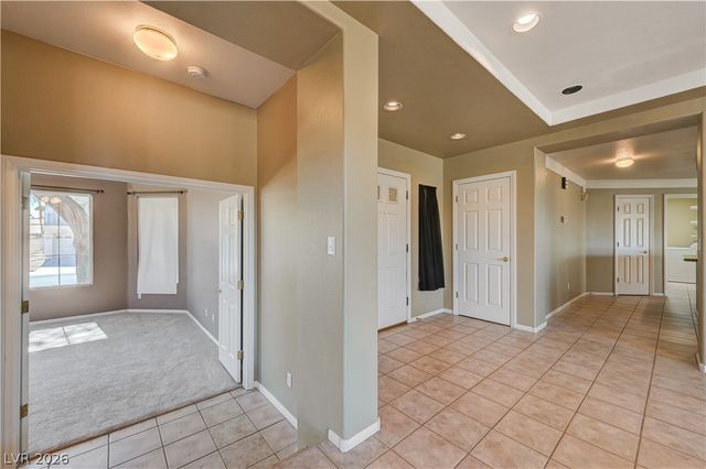 8640 Castle Hill Avenue, Las Vegas, NV 89129