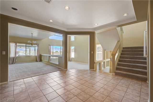 8640 Castle Hill Avenue, Las Vegas, NV 89129