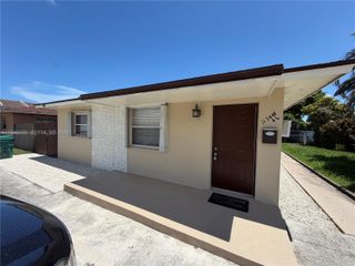 11344 SW 2 Street FRONT, Sweetwater, FL 33174