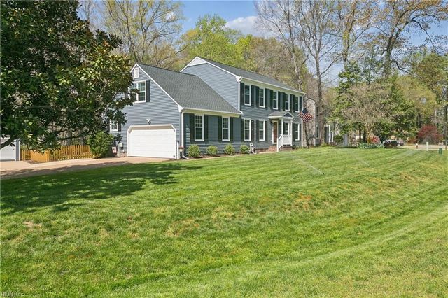 201 Crystal Lake DR, Yorktown, VA 23692