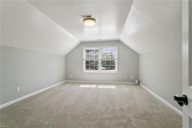 201 Crystal Lake DR, Yorktown, VA 23692