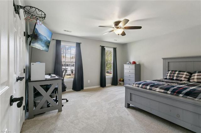 201 Crystal Lake DR, Yorktown, VA 23692