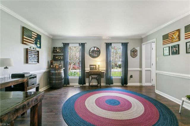 201 Crystal Lake DR, Yorktown, VA 23692