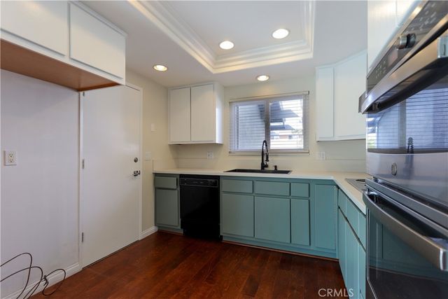 17332 Almelo Lane, Huntington Beach, CA 92649