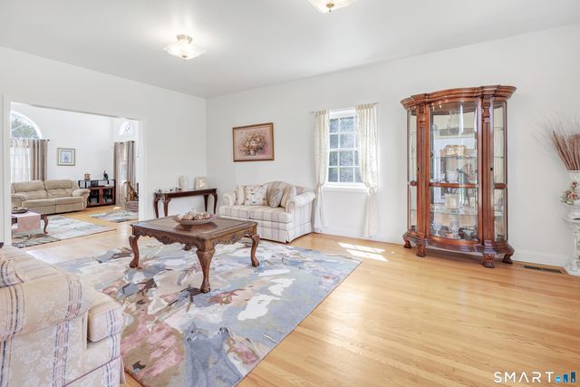 35-1 Punkup Road, Oxford, CT 06478