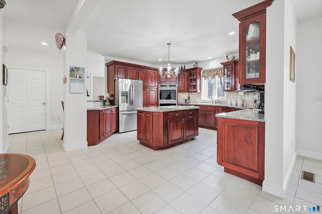 35-1 Punkup Road, Oxford, CT 06478