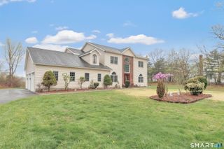 35-1 Punkup Road, Oxford, CT 06478