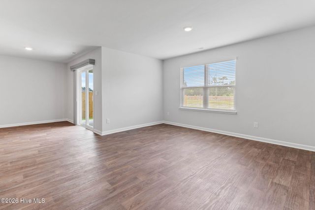 1119 King Eider Way, Winnabow, NC 28479