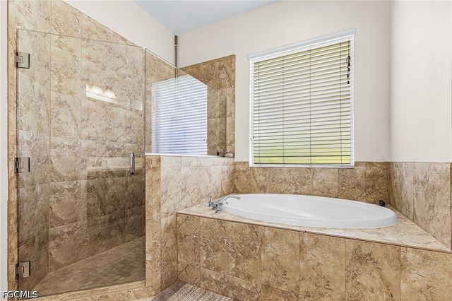 9663 Blue Stone CIR, Fort Myers, FL 33913