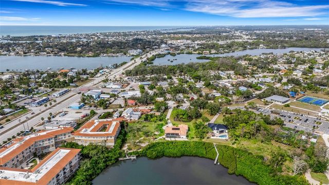 102 BRENDA LANE, Nokomis, FL 34275