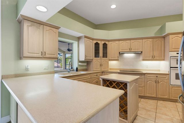 102 BRENDA LANE, Nokomis, FL 34275