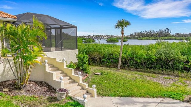 102 BRENDA LANE, Nokomis, FL 34275