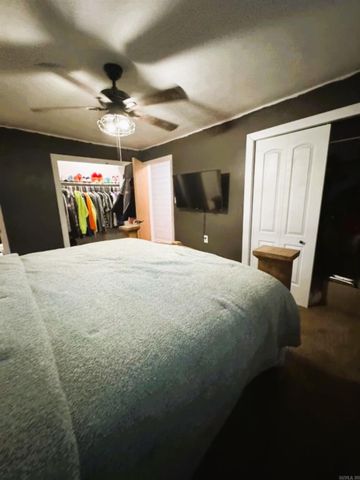 108 Gladon, West Helena, AR 72390