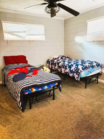 108 Gladon, West Helena, AR 72390