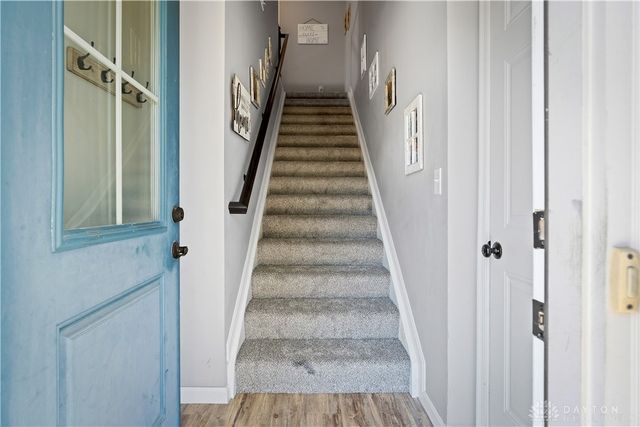 285 Waterhaven Way, Springboro, OH 45066