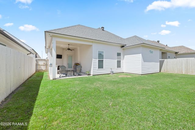 228 Santander Drive, Youngsville, LA 70592