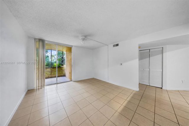 4025 W Mcnab Road E107, Pompano Beach, FL 33069