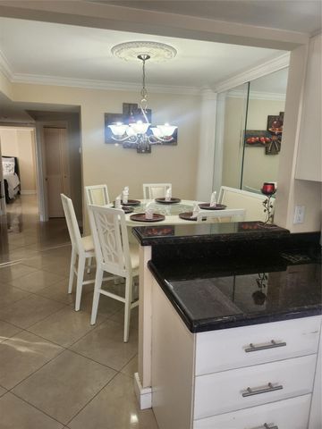 4160 Inverrary Drive 311, Lauderhill, FL 33319