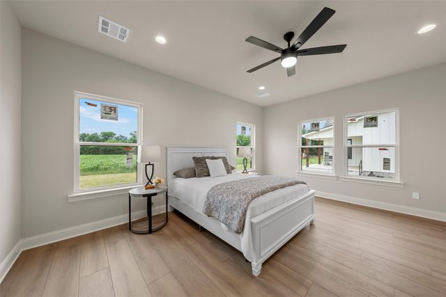 5200 Bogey Lane, Waco, TX 76708