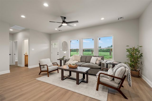 5200 Bogey Lane, Waco, TX 76708