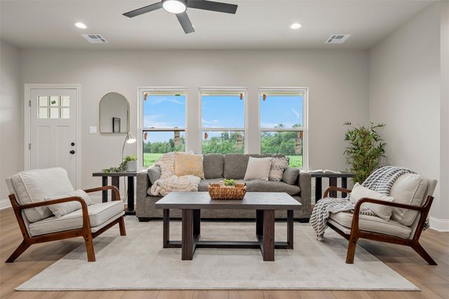 5200 Bogey Lane, Waco, TX 76708
