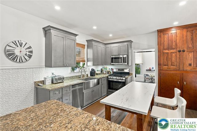 562 Ridge Street, Emmaus Boro, PA 18049