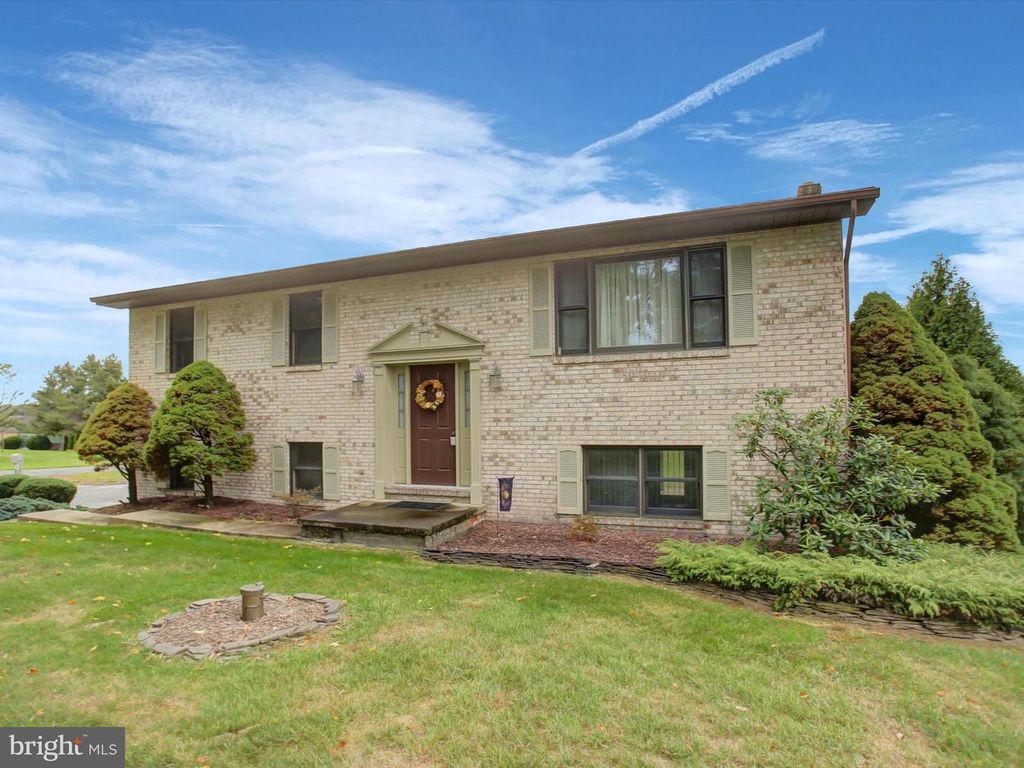 1380 SILOAM RD, Chambersburg, PA 17202