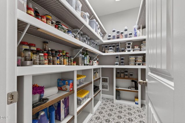 8001 Hergety Drive, Raleigh, NC 27603