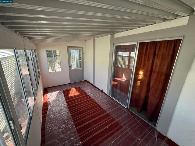 9 9 Palm Drive, Pittsburg, CA 94565