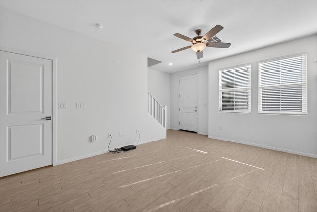 2349 E Hidalgo Avenue, Phoenix, AZ 85040