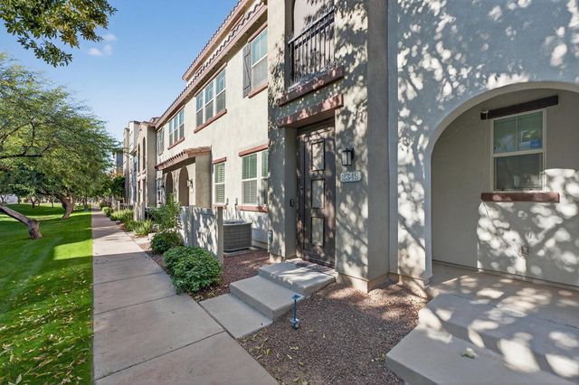 2349 E Hidalgo Avenue, Phoenix, AZ 85040