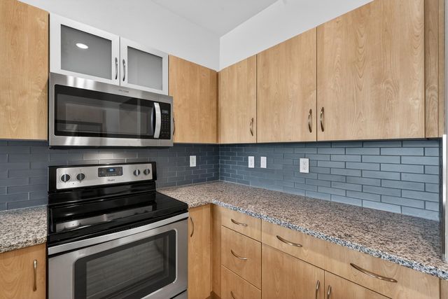 2349 E Hidalgo Avenue, Phoenix, AZ 85040