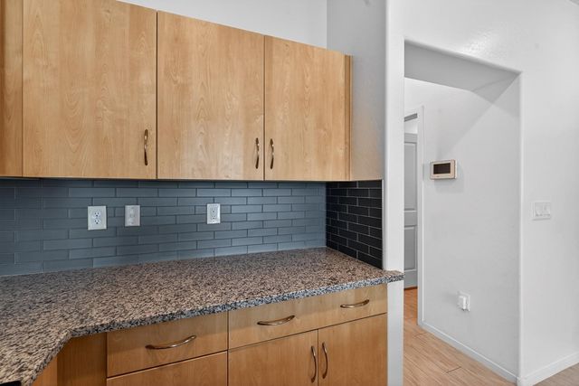 2349 E Hidalgo Avenue, Phoenix, AZ 85040