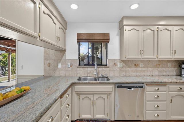 1194 Loyola Drive, Salinas, CA 93901