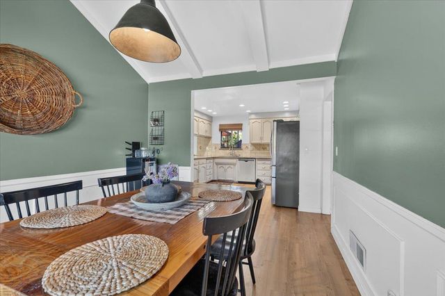 1194 Loyola Drive, Salinas, CA 93901