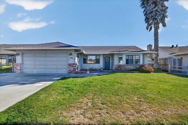 1194 Loyola Drive, Salinas, CA 93901