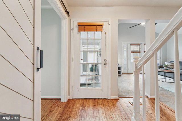 20610 HIGHLAND HALL DR, Montgomery Village, MD 20886