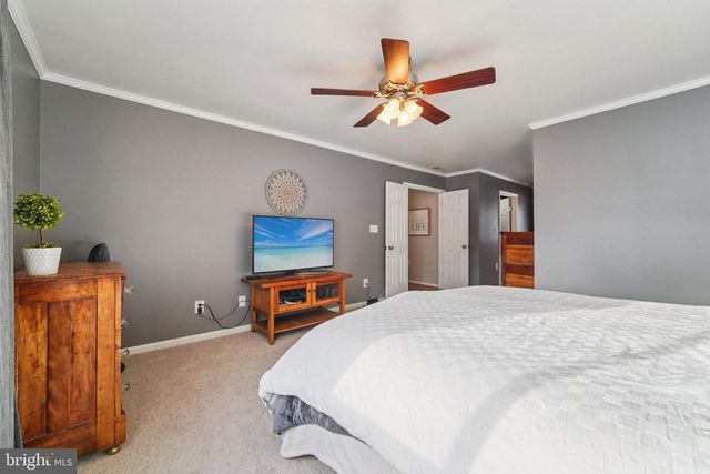 20610 HIGHLAND HALL DR, Montgomery Village, MD 20886