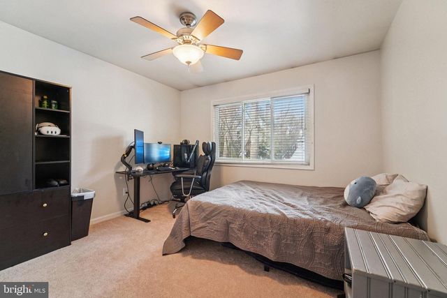 20610 HIGHLAND HALL DR, Montgomery Village, MD 20886