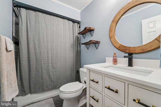 20610 HIGHLAND HALL DR, Montgomery Village, MD 20886